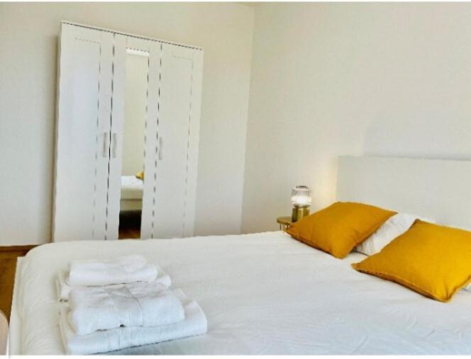 Appartement Charming One Bedroom With Terrace&parking In Center Luxemburg